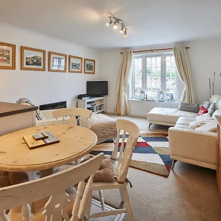 Apartamento Host & - Riverrun Whitby